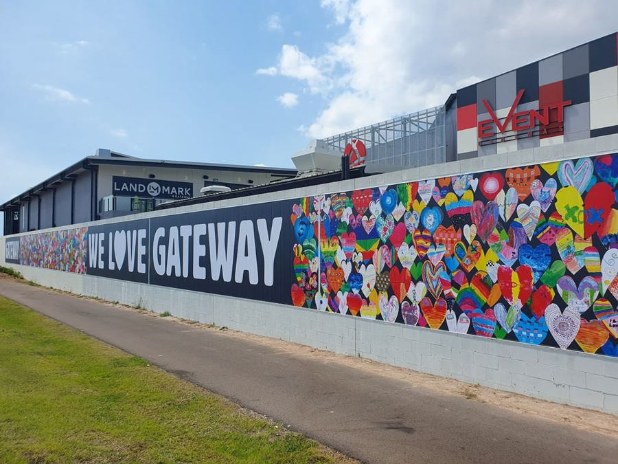 Community Heart Mural Unveiled at Gateway