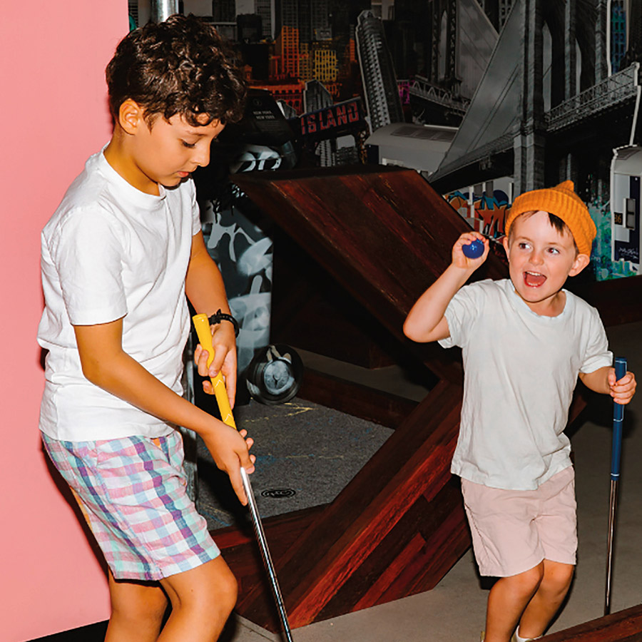 Easter Bunny Roams Gateway