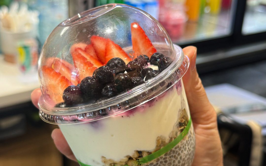 NEW Bowls at Medee Juice