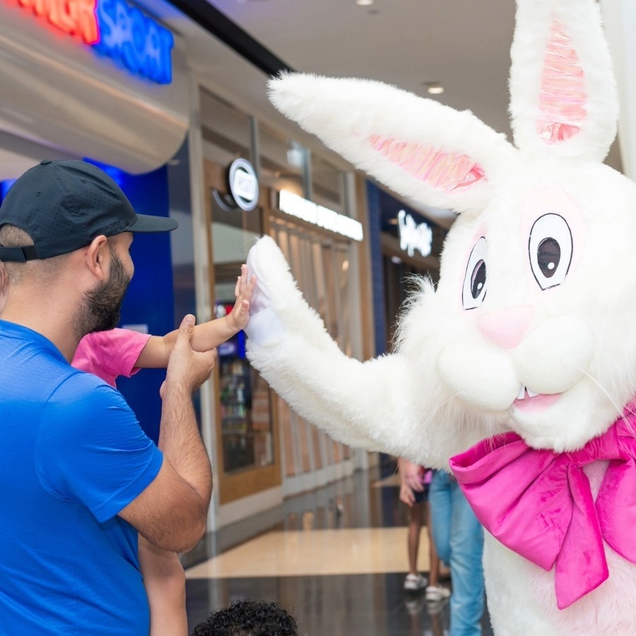 Easter Bunny Roams Gateway