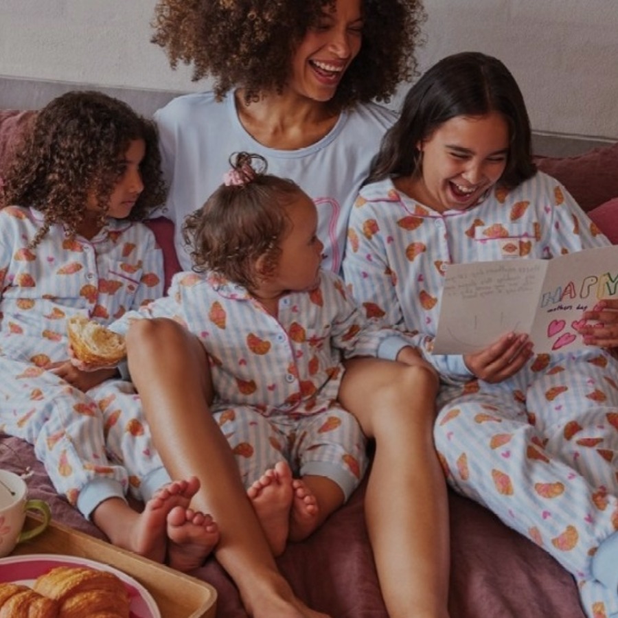 Best and Less at Gateway NT